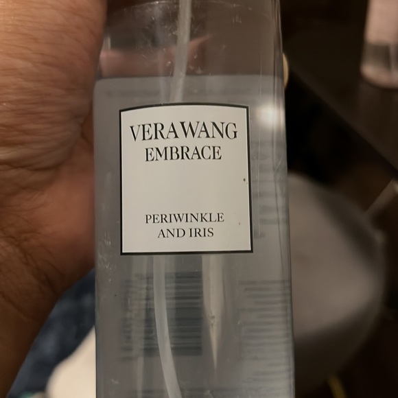 Vera wang body mist - Picture 3 of 4